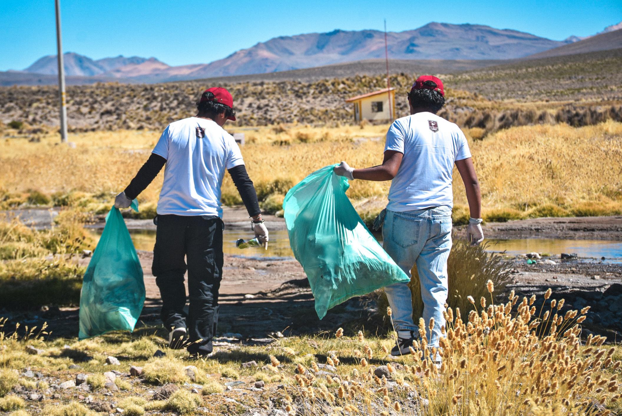 Recolectan más de 2 toneladas de basura en Challapalca