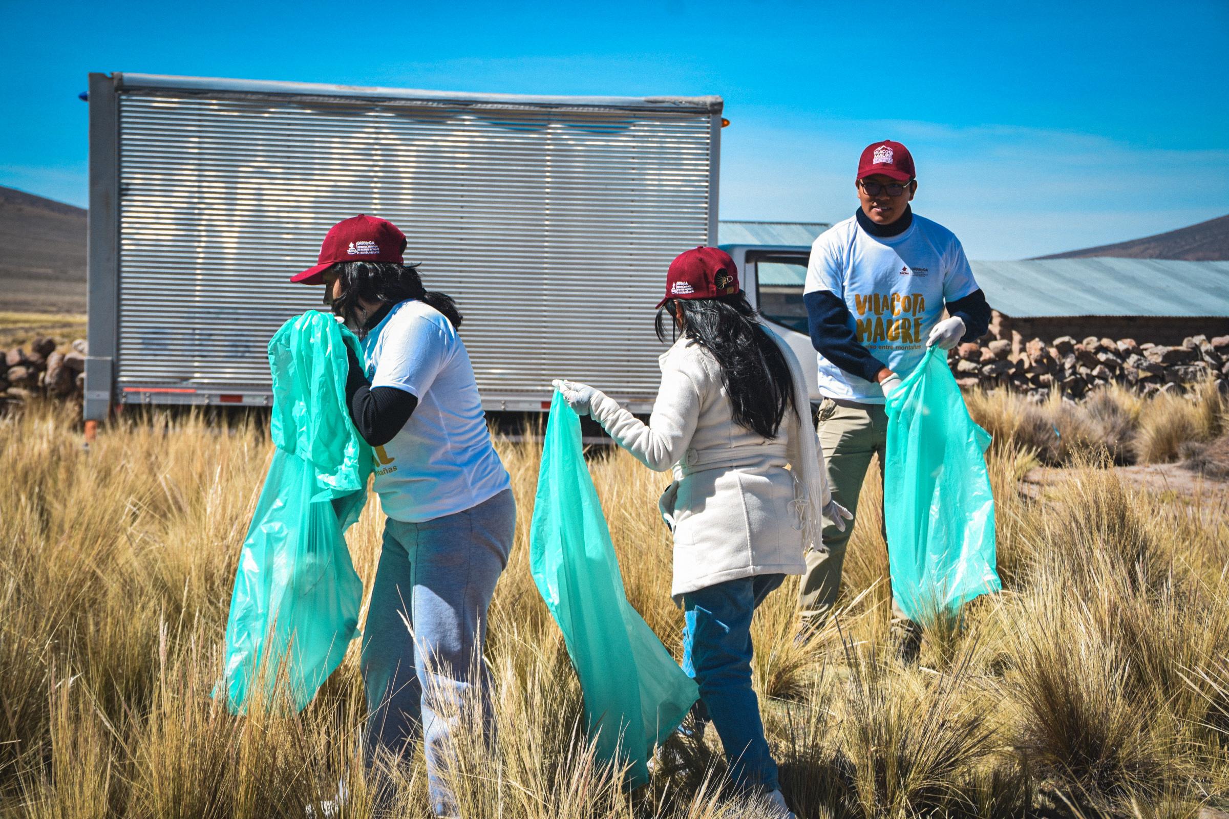 Recolectan más de 2 toneladas de basura en Challapalca