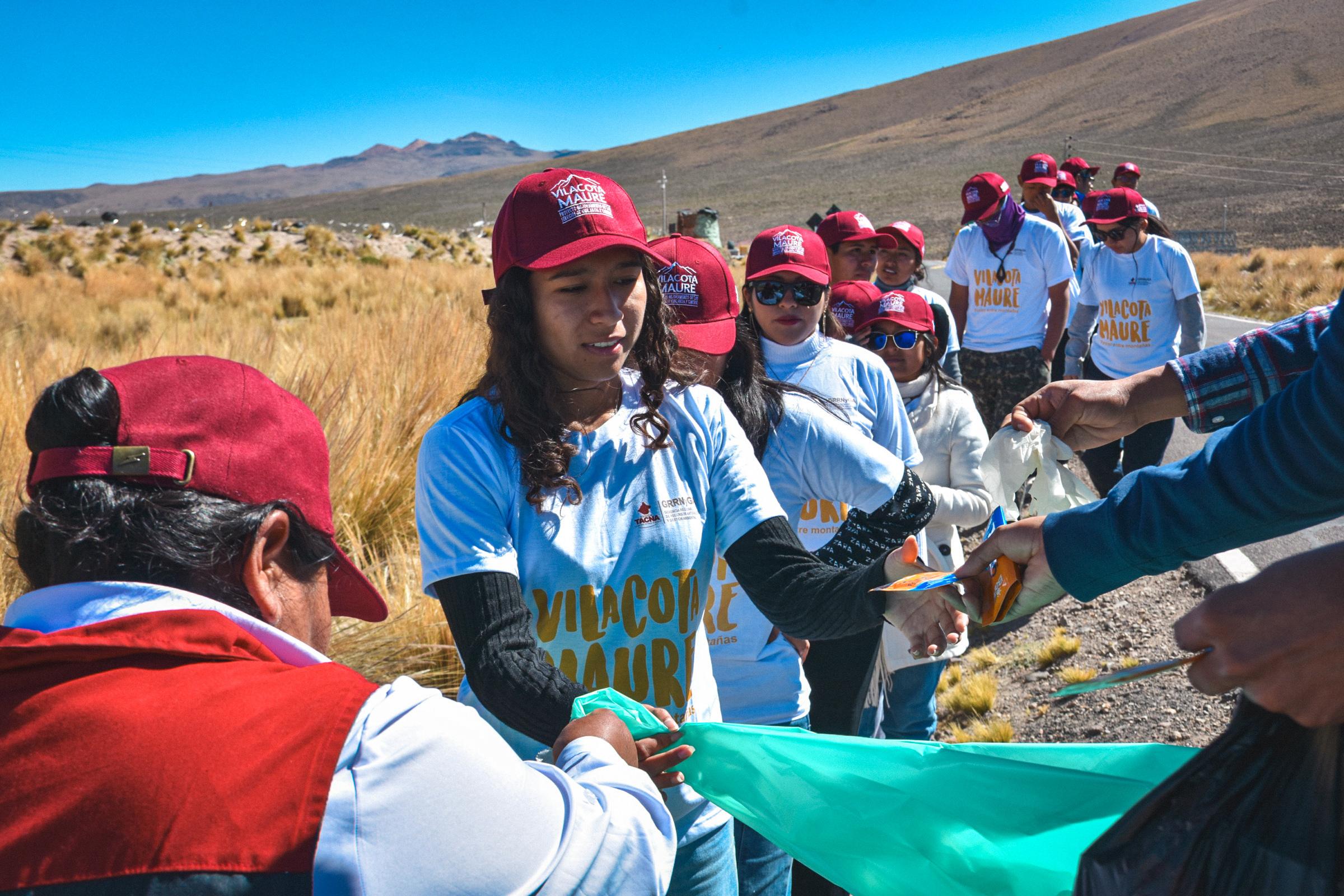 Recolectan más de 2 toneladas de basura en Challapalca