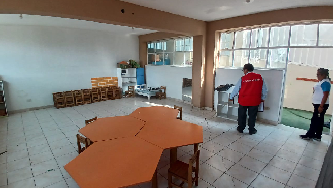 Arequipa.- La Contraloría General de la República - CGR alertó a la Municipalidad Distrital de La Joya sobre la atención urgente que requiere la infraestructura dañada de la Institución Educativa Inicial El Cruce, ubicada en el asentamiento humano El Triunfo, distrito de La Joya, provincia y departamento de Arequipa, construida hace 10 años con una inversión de S/ 783 308 y bajo la modalidad de administración directa.