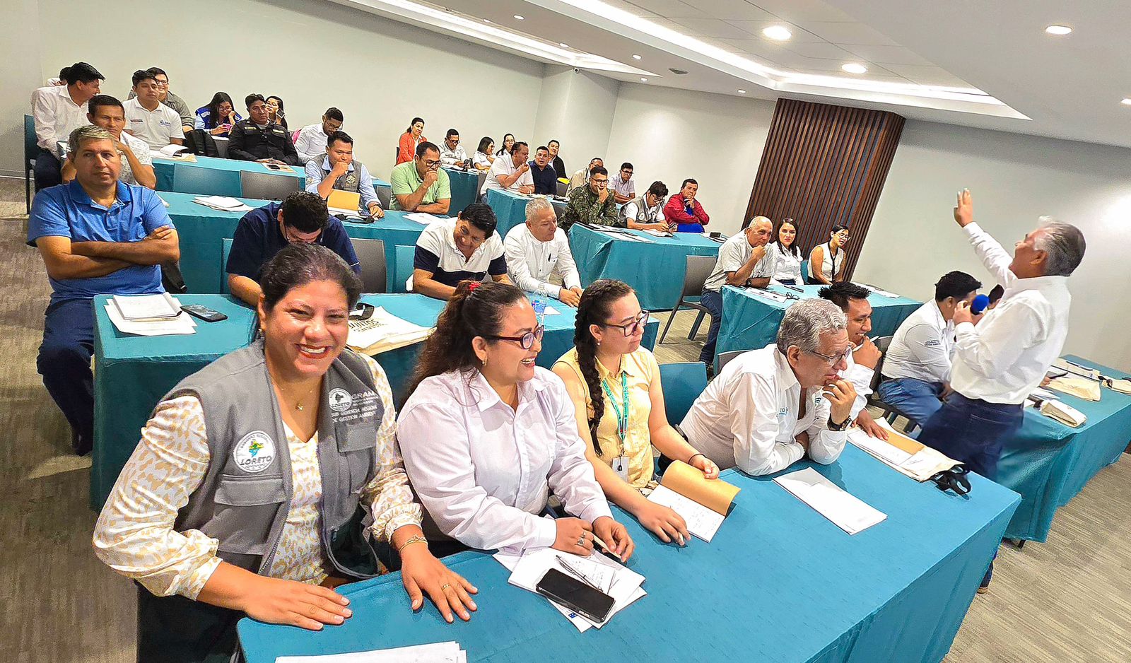 FOTO DE LA REUNION