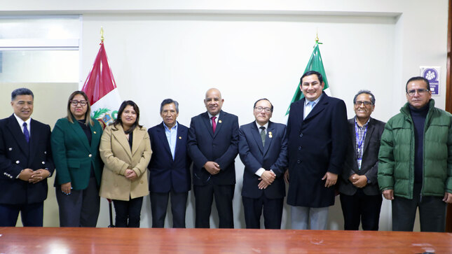Comisión Organizadora de la UNDC, se reunió con representantes del Sindicato de Docentes.