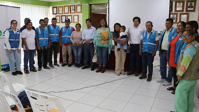 Dirigentes del AH. villa deportiva se reunieron con el alcalde provincial de Huarmey para ver apoyo con culminación de proyecto agua potable e inicio de perfil técnico de proyecto de alcantarillado