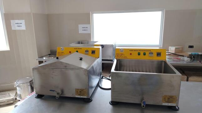 Archivo jpg muestra los equipos de baño maría hecho en el país 