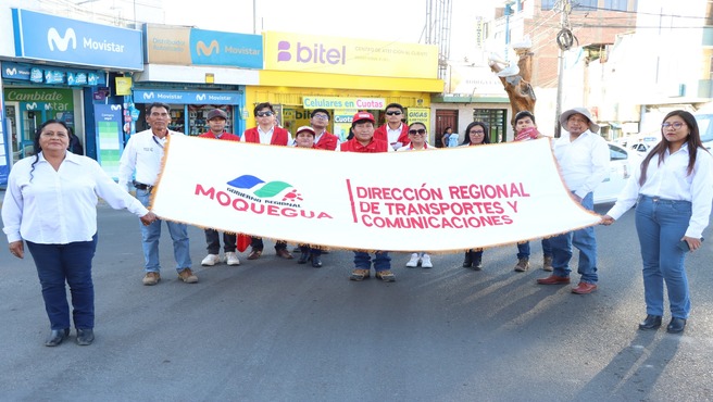 Colaboradores de la DRTC Moquegua en marcha de sensibilización