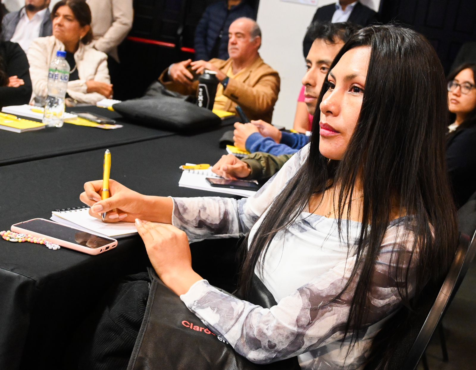 Huánuco: Mujeres líderes de negocio se capacitan en digitalización para ser parte del CyberWow