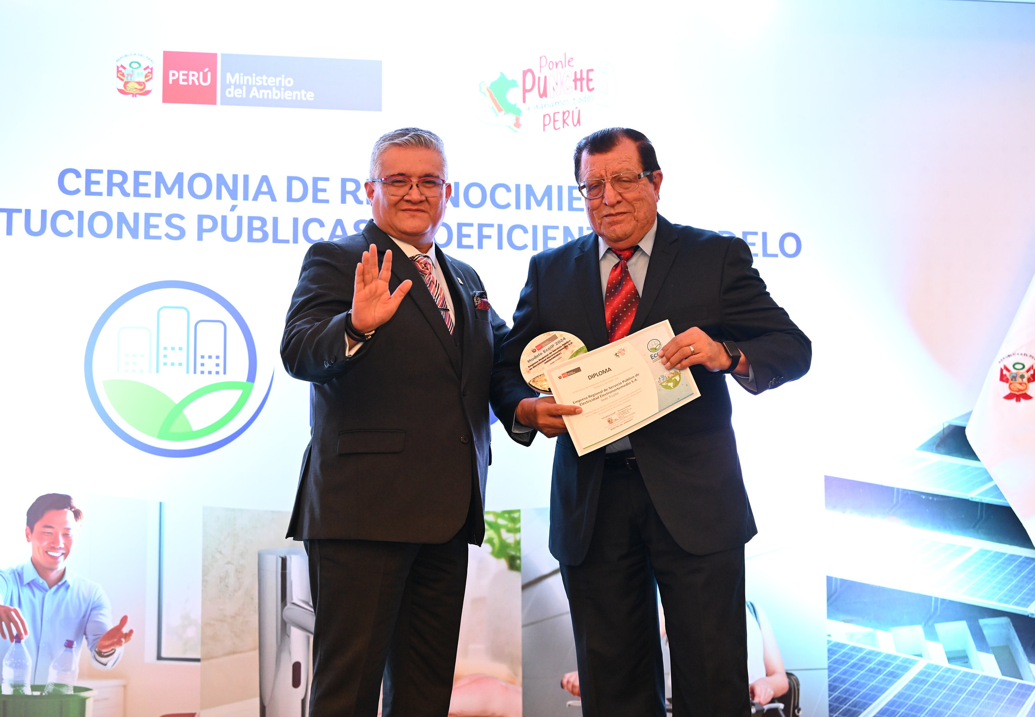 La empresa fue reconocida por el Minam como una de las entidades públicas que más contribuye al desarrollo sostenible.