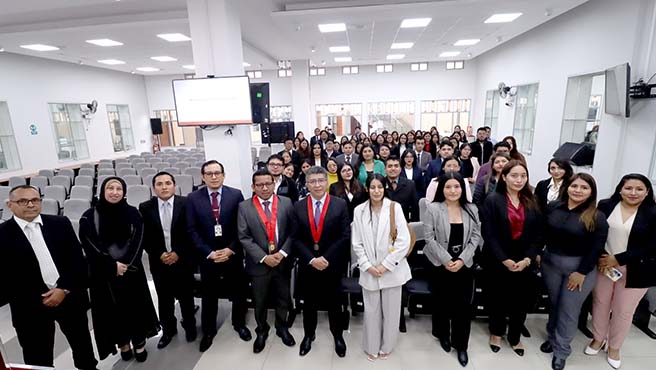 estudiantes de los últimos ciclos y egresados de diversas profesiones se integraron al programa de voluntariado 2025 de la Corte Superior del Callao