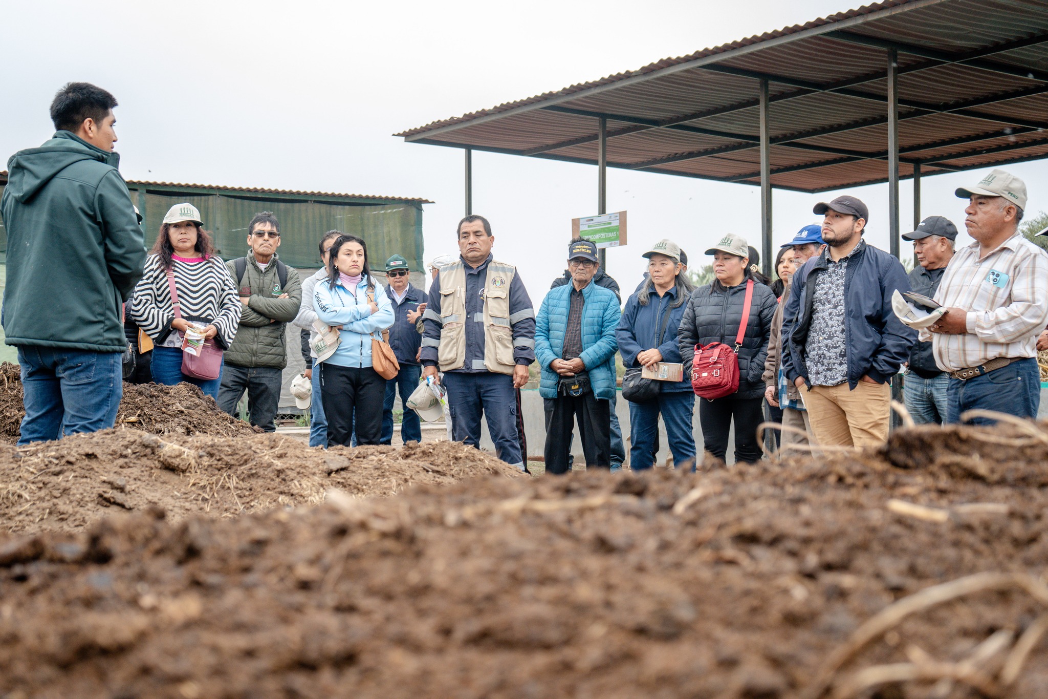 Charla Internacional sobre Fertilidad y Nutrición en Palto reúne a especialistas y productores