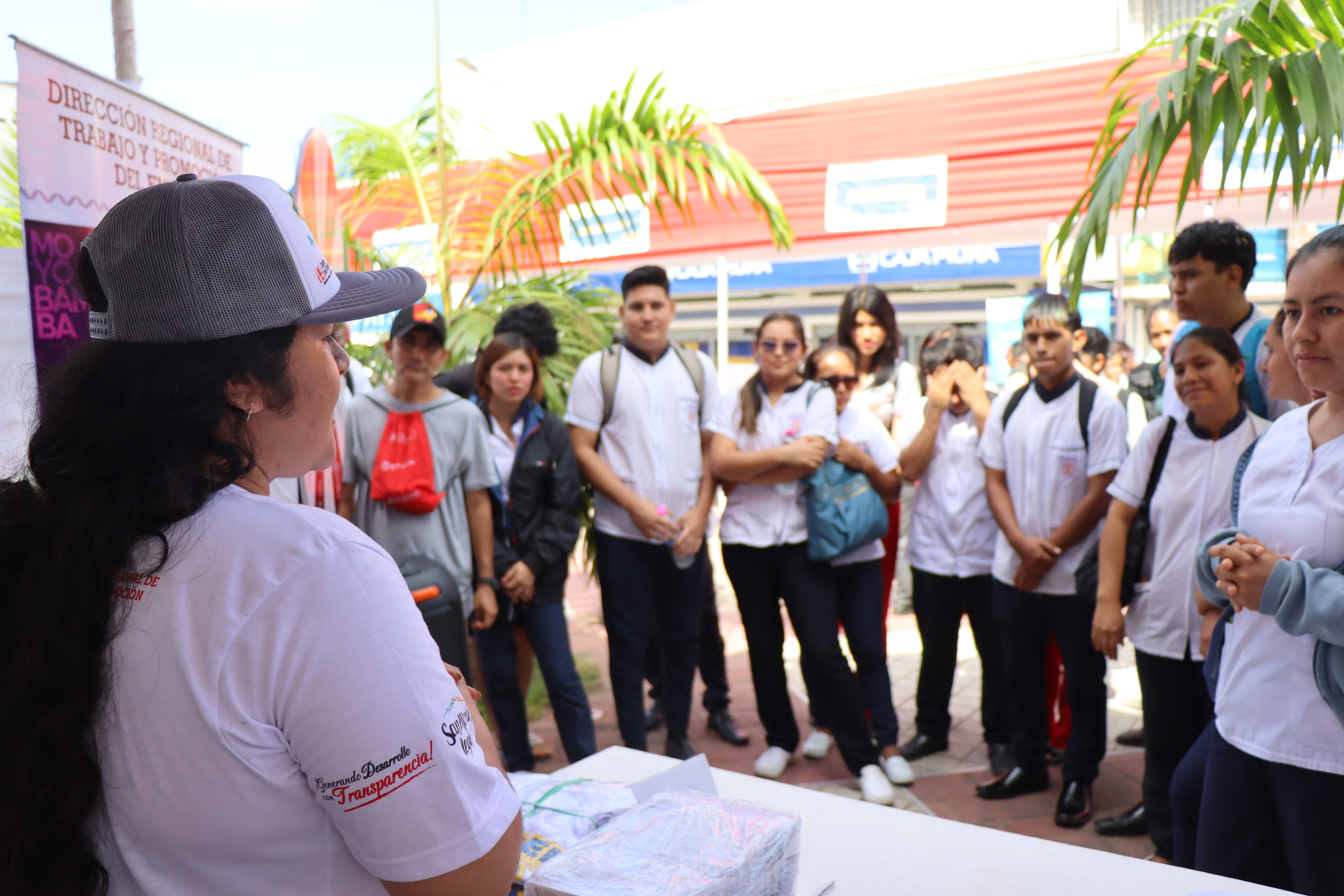Realizan feria del empleo en Tarapoto