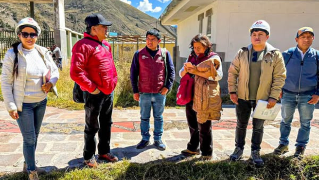 Comisión Ordinaria de Turismo y Defensa del Patrimonio realiza segunda visita de fiscalización a la cordillera Arcoiris Palcocyo en distrito de Checacupe