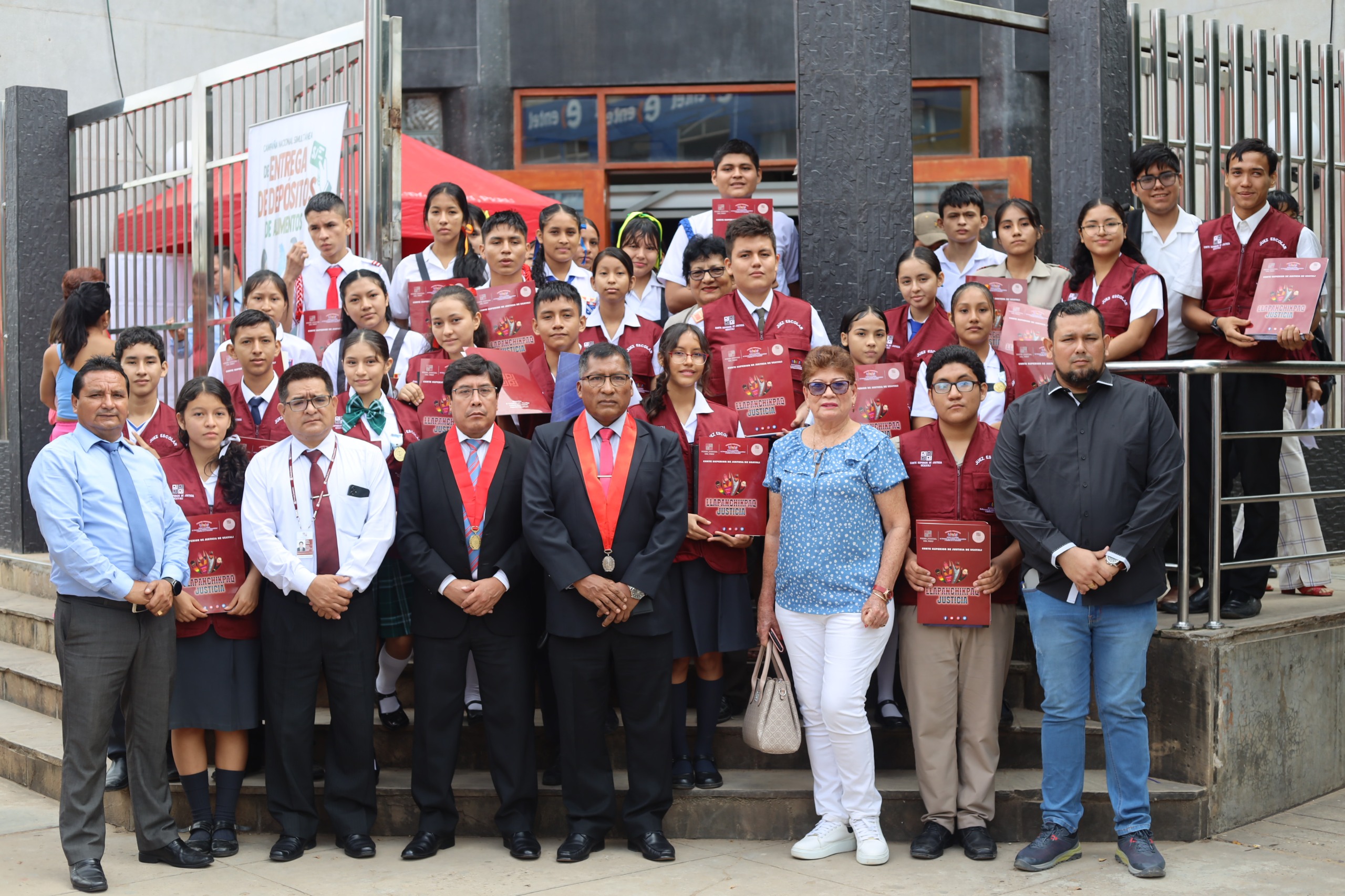 Corte Superior de Justicia de Ucayali juramenta a 16 Jueces Escolares en Coronel Portillo (1)