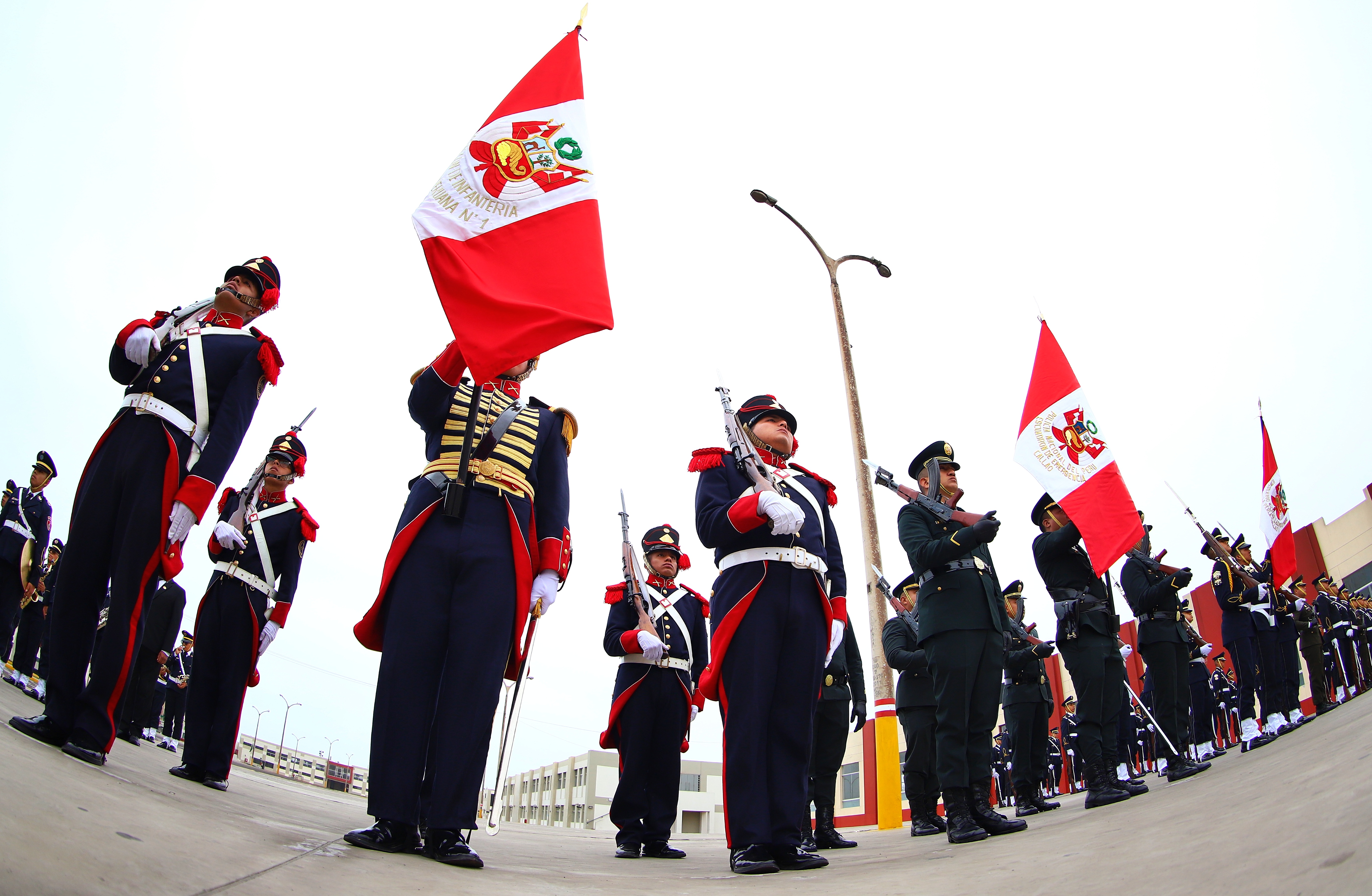 Callao celebró el Día de la Bandera y el 145 aniversario de la batalla de Arica