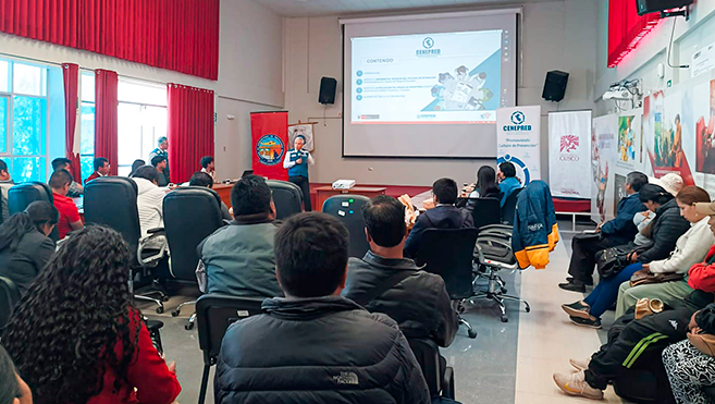 Cenepred realizó un taller de socialización con los Gobiernos Locales del departamento de Cusco
