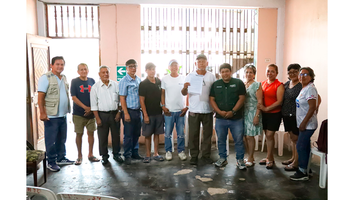 Juramentaciรณn del comitรฉ de Desarrollo Vecinal Urb. Bernabรฉ Guridi.