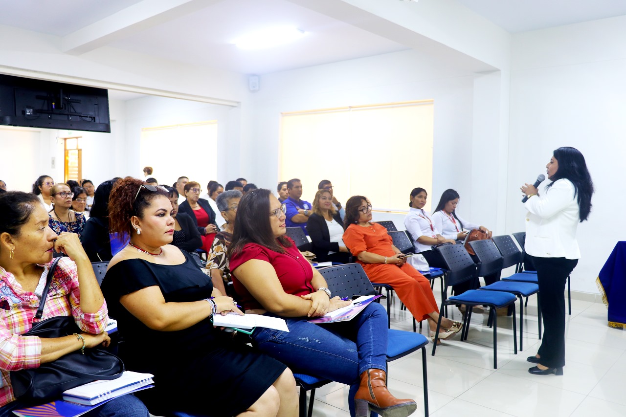 Más de 580 emprendedores fortalecen sus negocios con capacitaciones gratuitas del Gobierno Regional Piura
