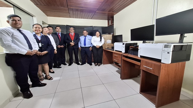 Durante el acto protocolar, el presidente de la Corte, resaltó la trascendencia de este avance tecnológico, el cual permitirá fortalecer la eficiencia y seguridad en la gestión documental judicial.