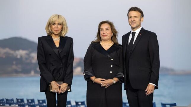 Presidenta Boluarte arribó a Francia 