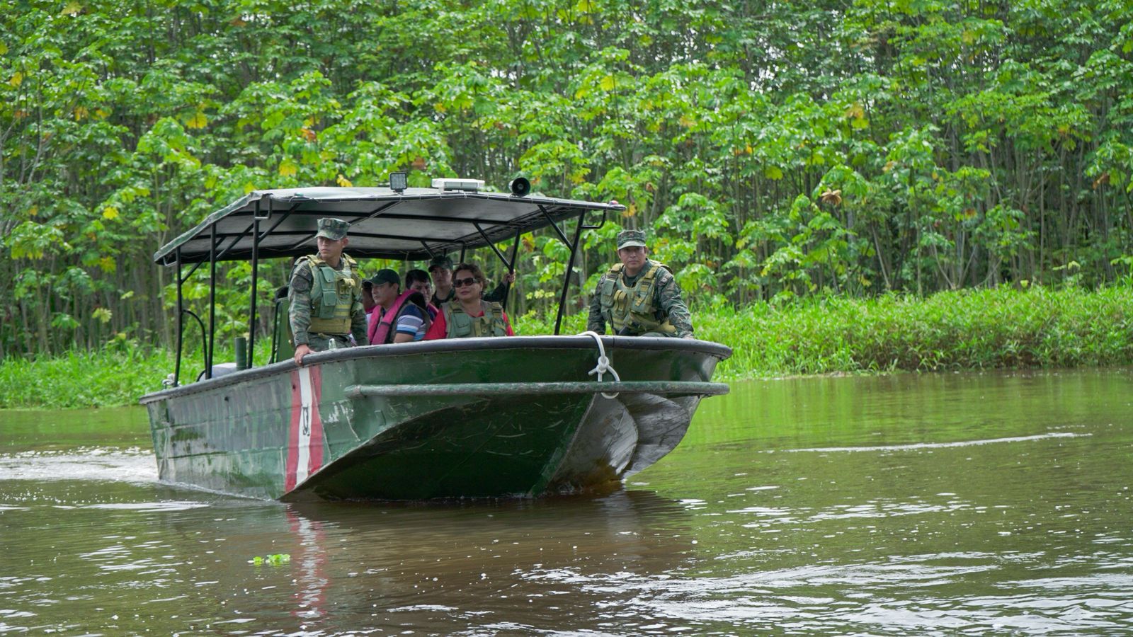 Reforzamos los operativos para garantizar turismo seguro en la Amazonía.
