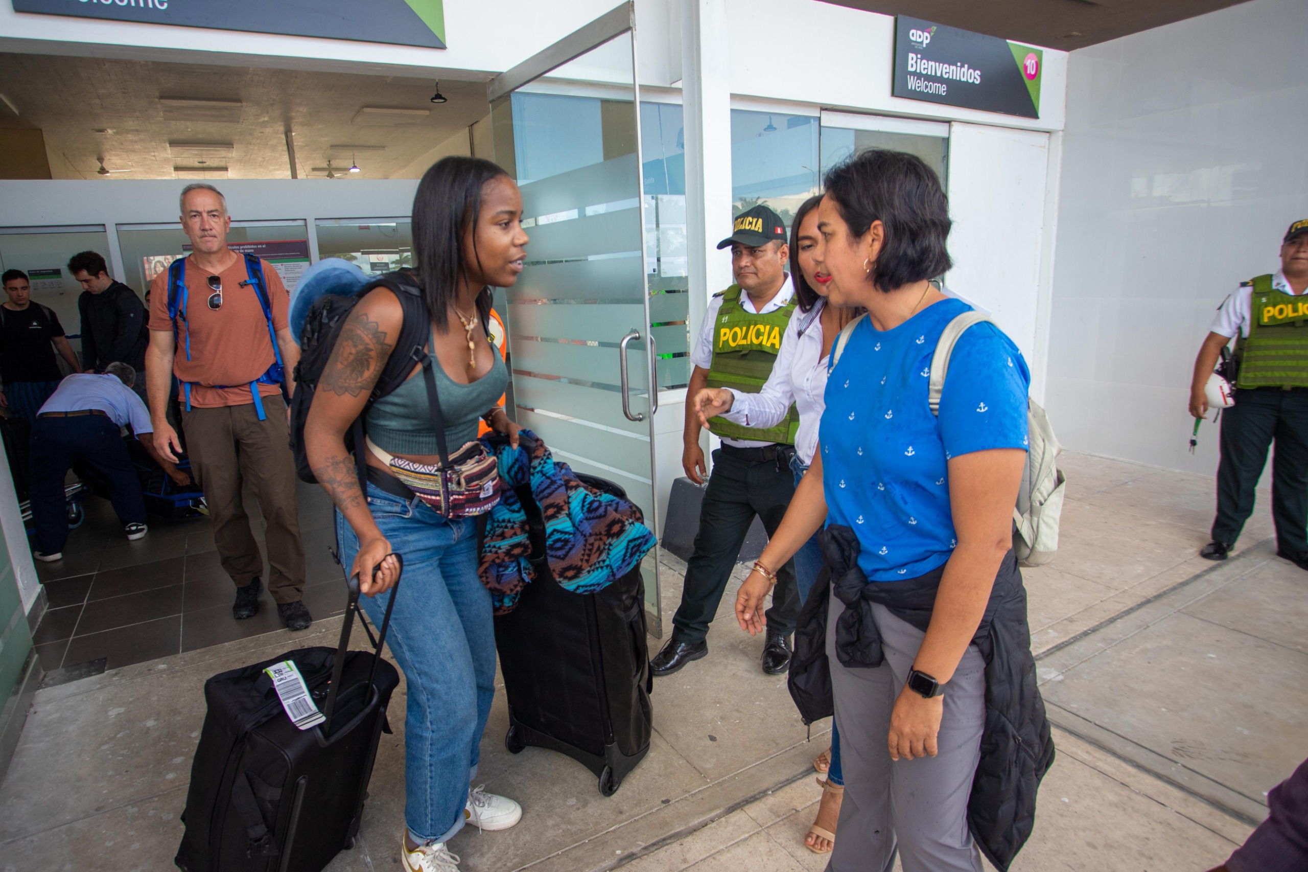 Reforzando acciones de acogida y protección al turista en aeropuerto internacional de Iquitos.