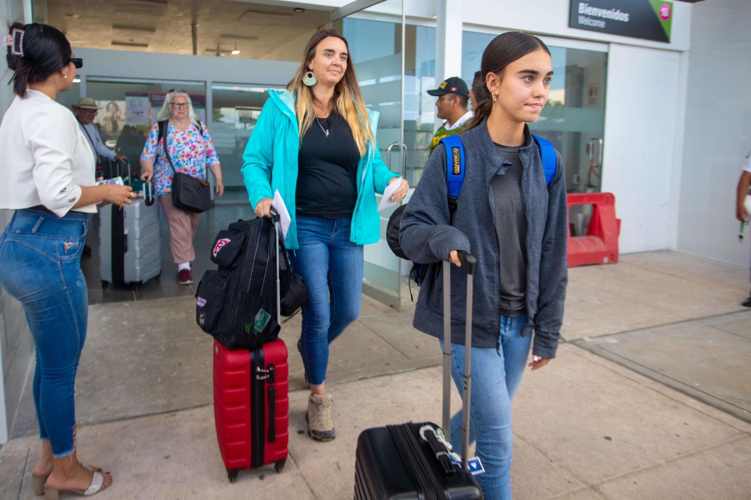 Reforzando acciones de acogida y protección al turista en aeropuerto internacional de Iquitos.