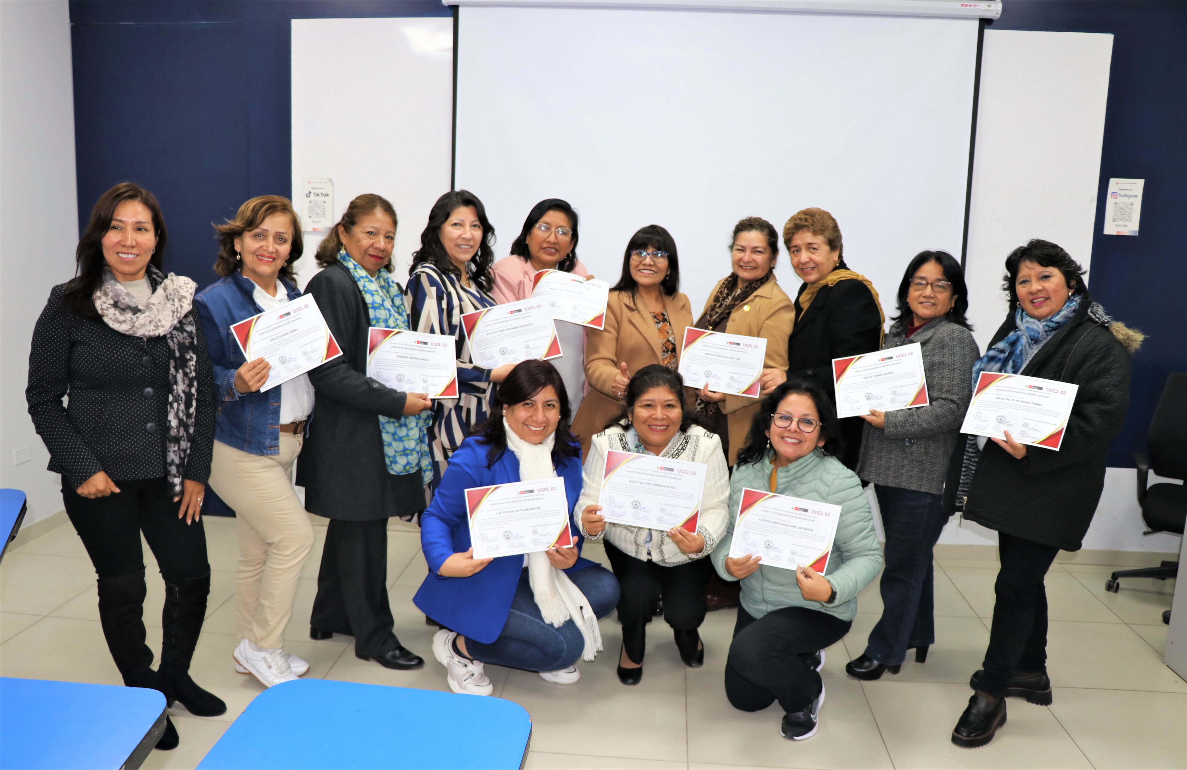 entrega de certificados a directivos