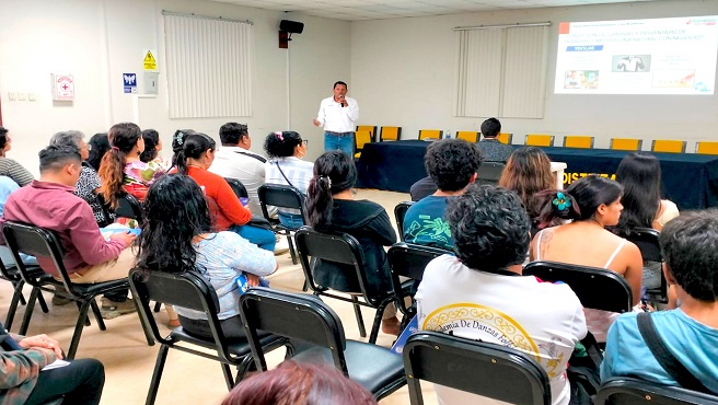 la Municipalidad Veintiséis de Octubre, inició la Escuela “Emprendedores rumbo a la formalización”, un espacio gratuito donde microempresarios aprenderán, en tres fechas clave, todo lo necesario para formalizar su negocio, desde el registro en la Remype hasta contratos laborales y beneficios tributarios. ¡La formalización es el primer paso para crecer con seguridad y acceder a más oportunidades!