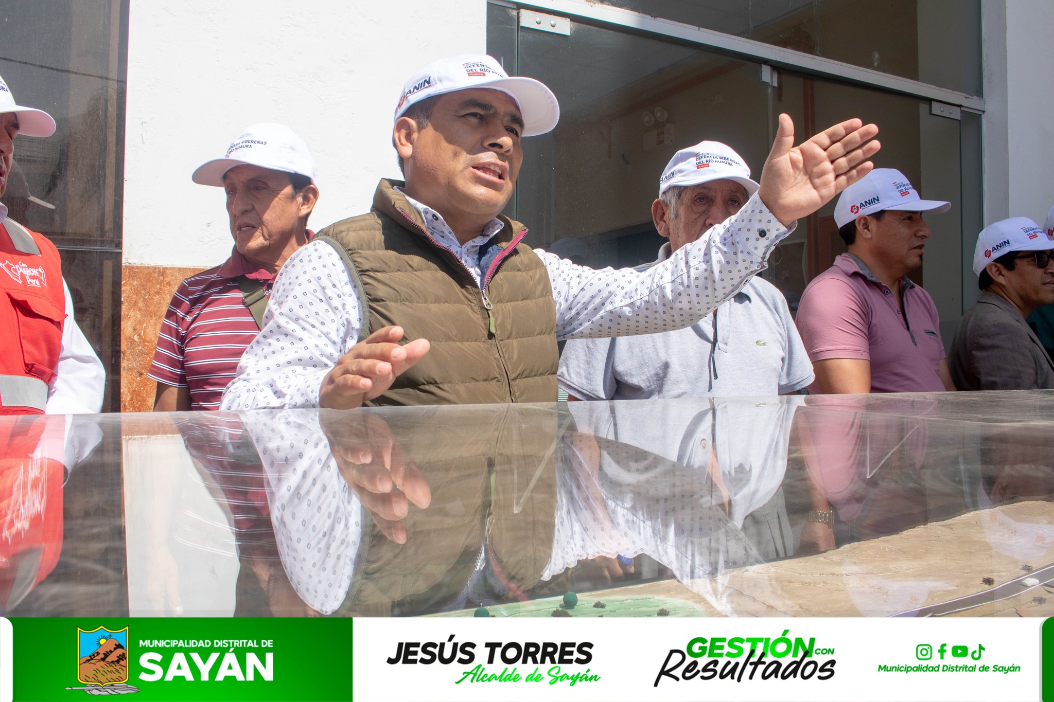 #GestiónMunicipal MUNICIPALIDAD DE SAYÁN, ANIN Y OHLA PRESENTAN MAQUETA DE PROYECTO DE DEFENSAS RIBEREÑAS DEL RÍO HUAURA