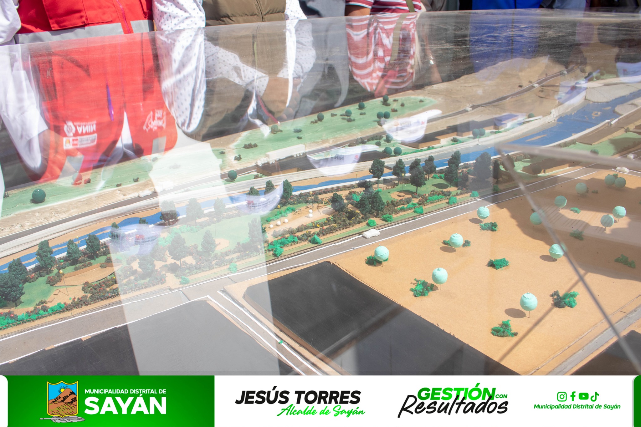 #GestiónMunicipal MUNICIPALIDAD DE SAYÁN, ANIN Y OHLA PRESENTAN MAQUETA DE PROYECTO DE DEFENSAS RIBEREÑAS DEL RÍO HUAURA