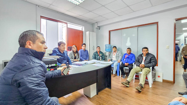 #Gestión ALCALDE DE SAYÁN, PADRES DE FAMILIA Y DIRECTOR DEL COLEGIO CONTINÚAN CON GESTIONES ANTE GORELI PARA CONTRUCCIÓN DE I.E DON ALBERTO