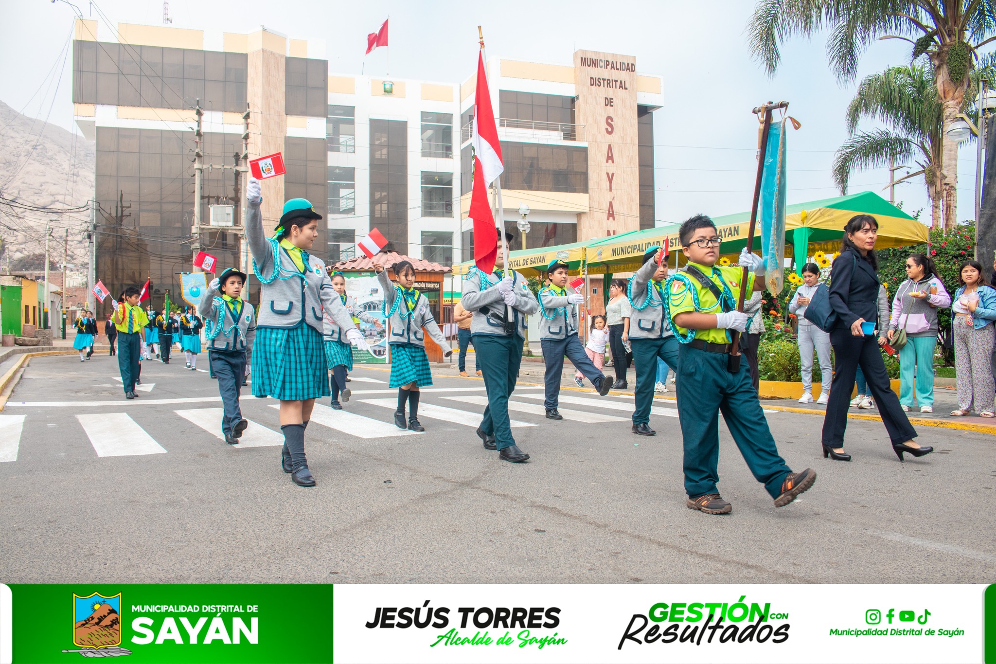 #ActoCívico SAYÁN CONMEMORA EL 145° ANIVERSARIO DE LA BATALLA DE ARICA Y RENOVACIÓN DEL JURAMENTO A LA BANDERA