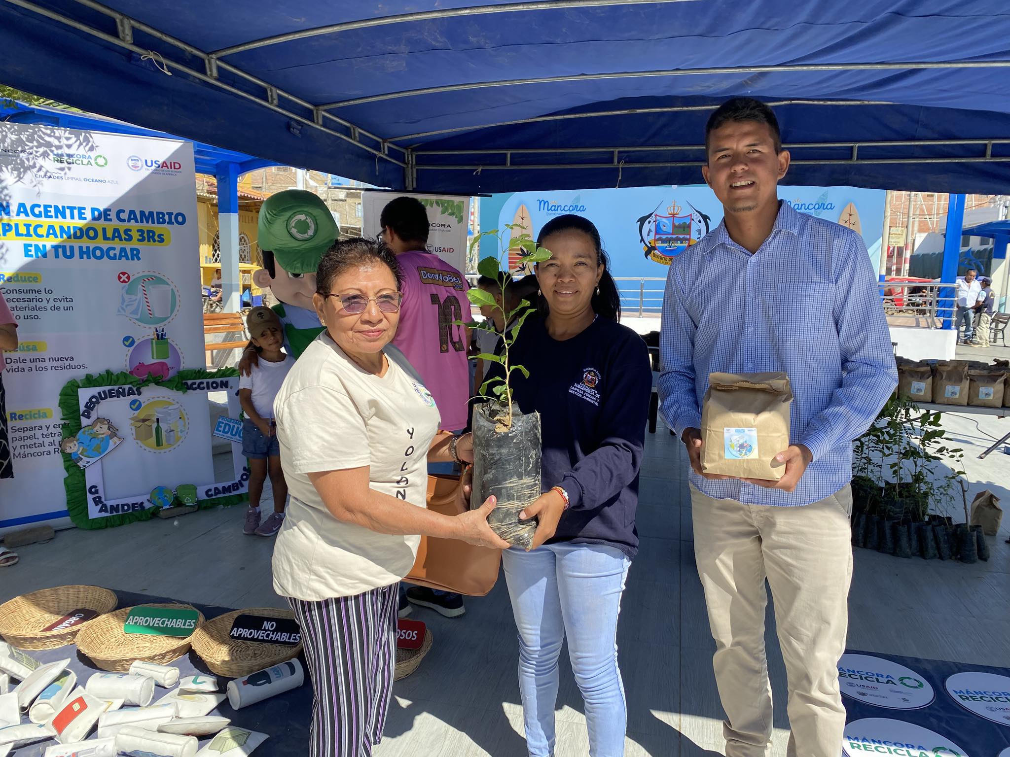 La Municipalidad Distrital de Máncora realiza ECOFERIA POR EL DÍA DEL MEDIO AMBIENTE