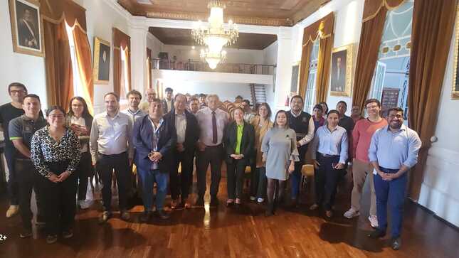 FOTO OFICIAL 