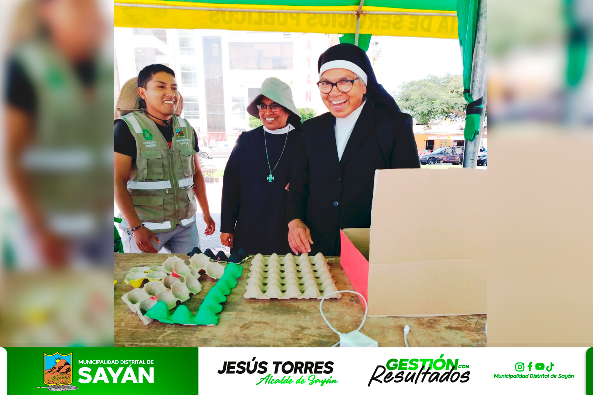 #ResponsabilidadCanina REGISTRAN CANES Y PROMUEVEN JUEGOS ECOLÓGICOS EN LA PLAZA DE SAYÁN