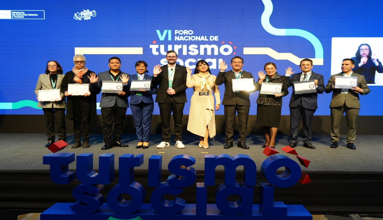 Ministerio de Cultura recibe Distintivo TUR4all