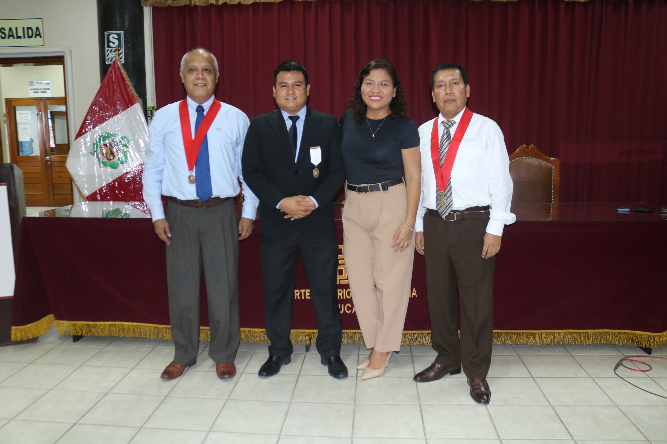Juramentan a jueces del Primer Juzgado de Trabajo y del Primer Juzgado de Paz Letrado de Familia (4)