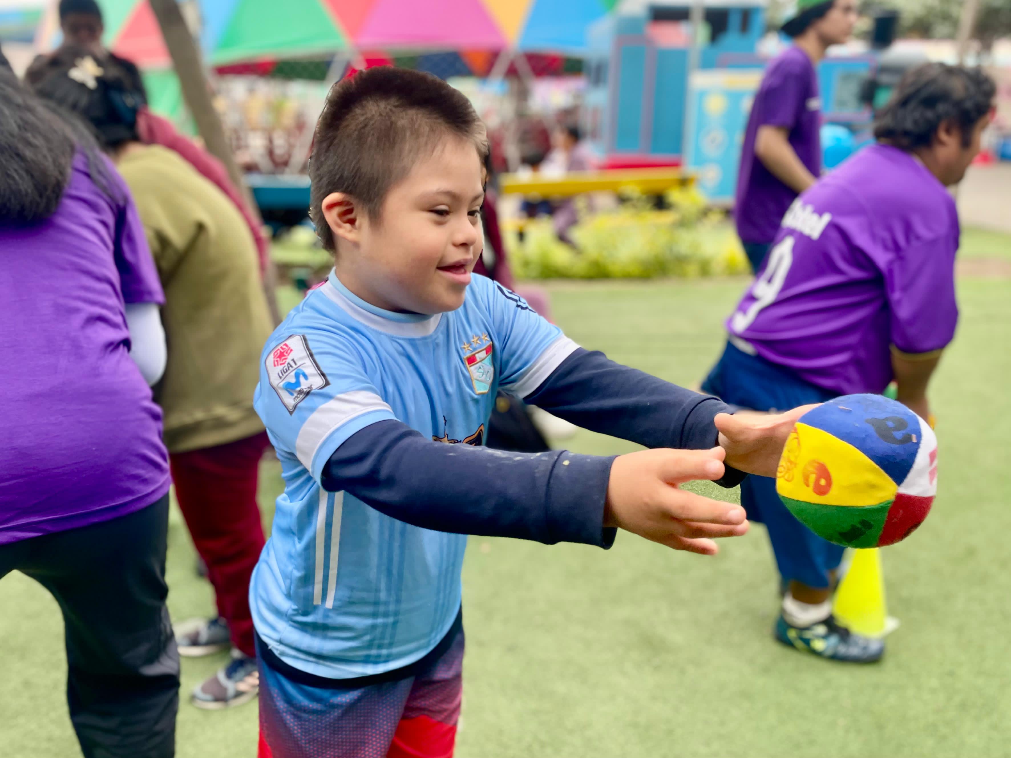 ¡Una mañana llena de sonrisas y alegría para los niños de OMAPED!