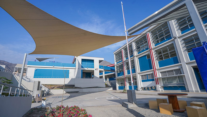 Escuelas Bicentenario es finalista en premio internacional de gestión de proyectos en Reino Unido