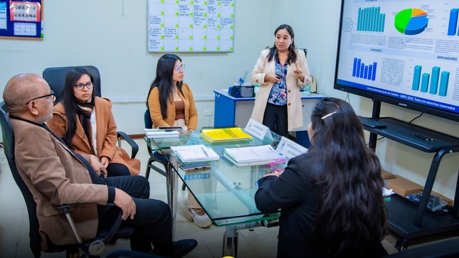 Presidente de la Comisión Organizadora de la Universidad Nacional de Cañete (UNDC) Dr. Mauro Juan Ramirez Herrera sostuvo una reunión estratégica con la Oficina de Gestión de la Calidad (OGC)