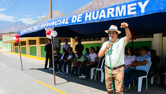 Alcalde de Huarmey inaugura obra integral de agua, desagüe, pistas y veredas en el C.P. Huiña – Distrito de Huayán