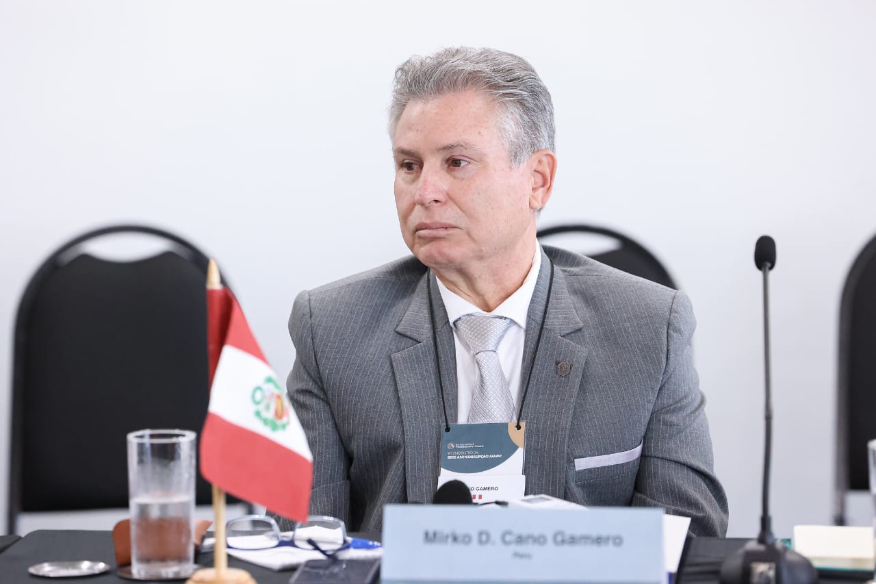 Coordinador Nacional de las Fiscalías Especializadas en Extinción de Dominio, Lavado de Activos y Corrupción de Funcionarios, fiscal adjunto supremo Mirko Cano Gamero