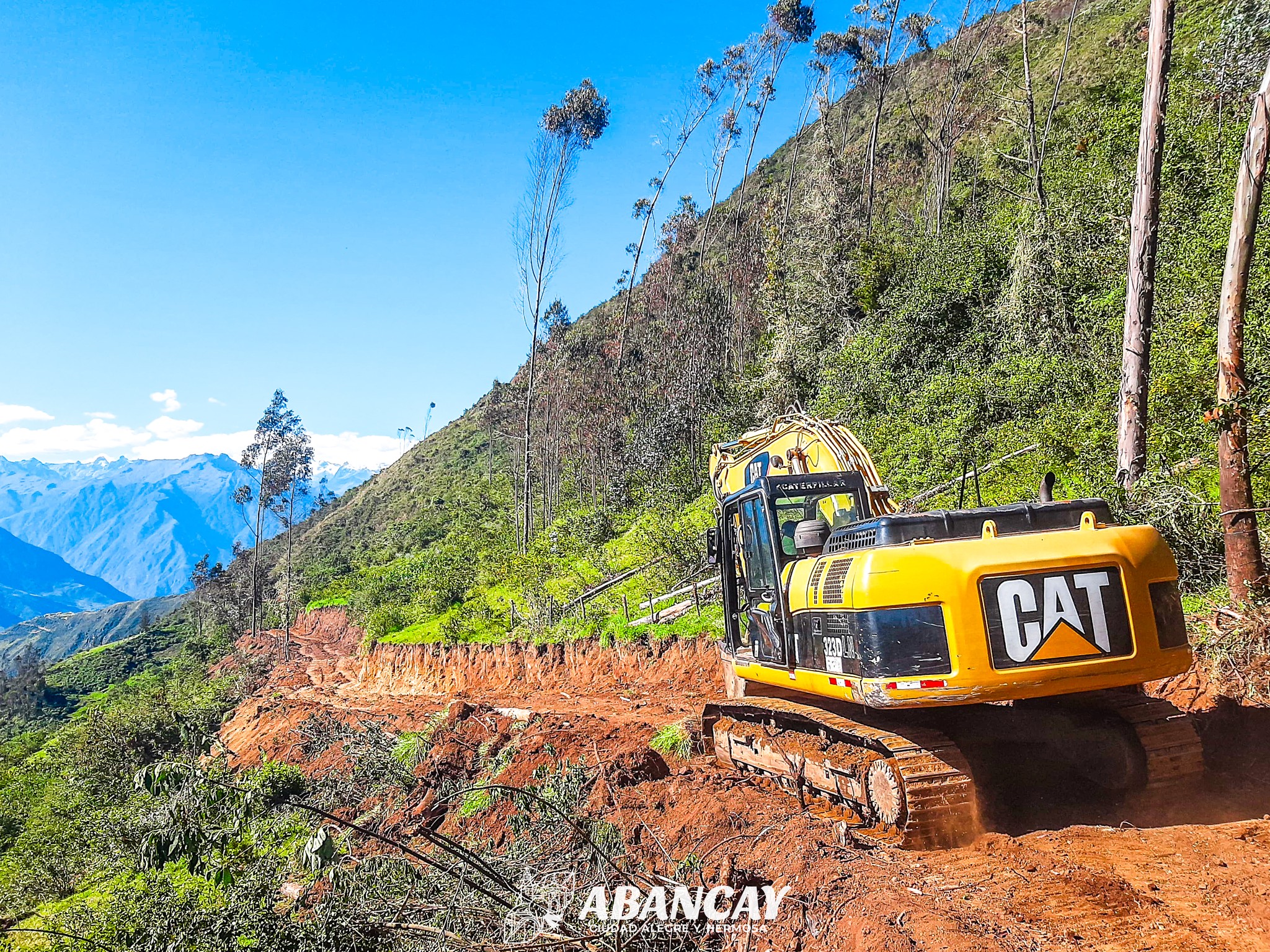 🚧MPA Impulsa El Desarrollo Rural En Huanipaca Con La Construcción De Nueva Trocha Carrozable.💯