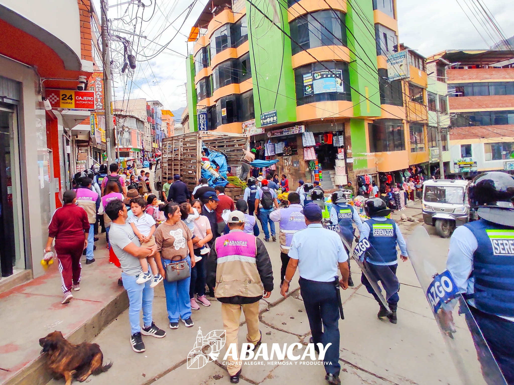 🚨📢MPA Ejecuta Operativo Inopinado Para Liberar Vías Peatonales En El Centro Urbano🚨🧹