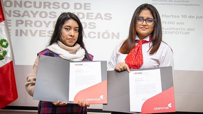 CENFOTUR reconoce el talento y la innovación de sus estudiantes en el VIII Concurso de Ensayos e Ideas de Proyectos de Investigación