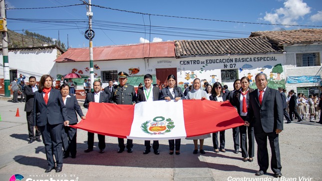 I.E Antonio Ocampo Recor´do su 60 Aniversario con Imponente Desfile Cívico