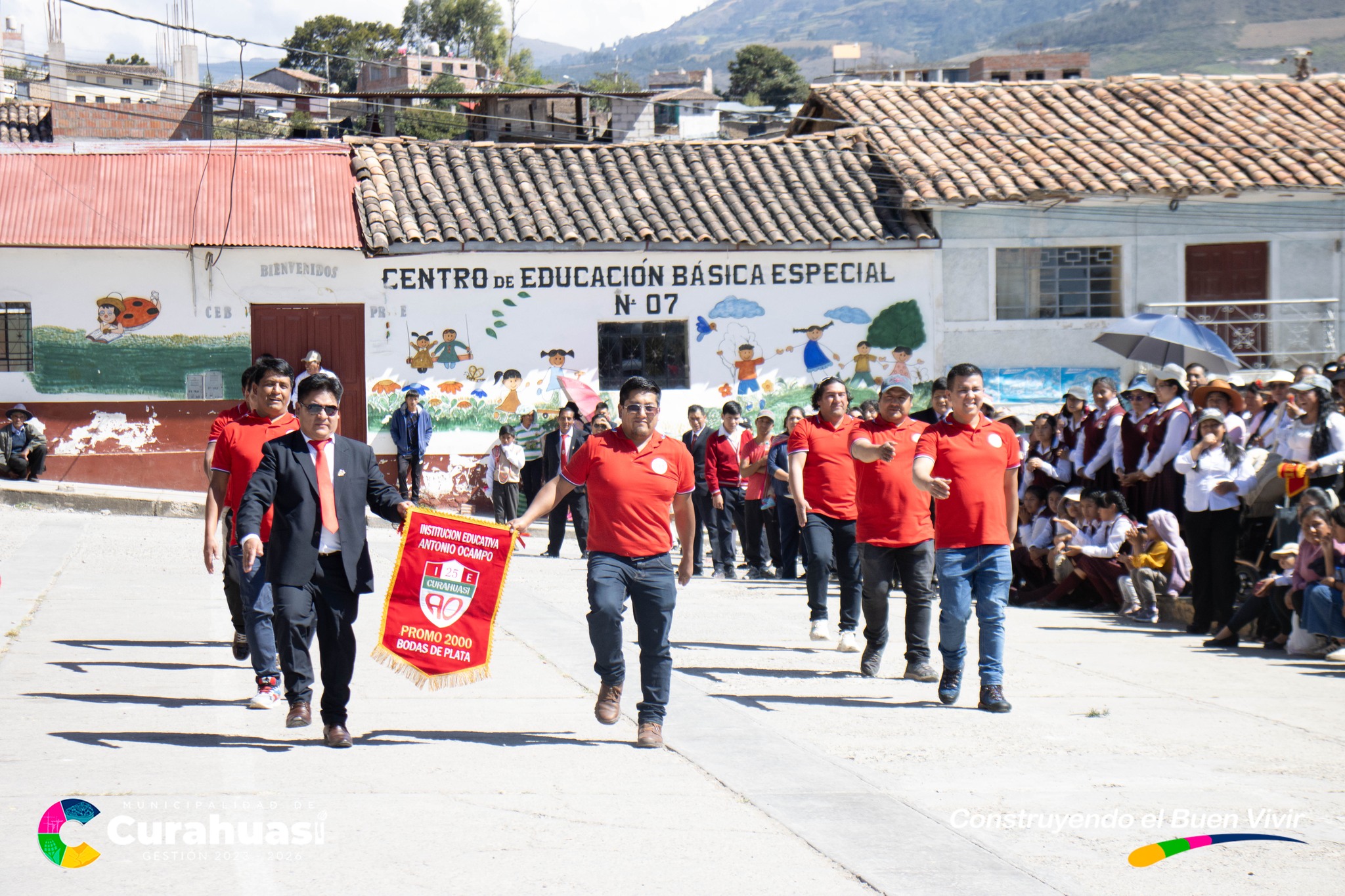 I.E Antonio Ocampo Recorยดdo su 60 Aniversario con Imponente Desfile Cรญvico