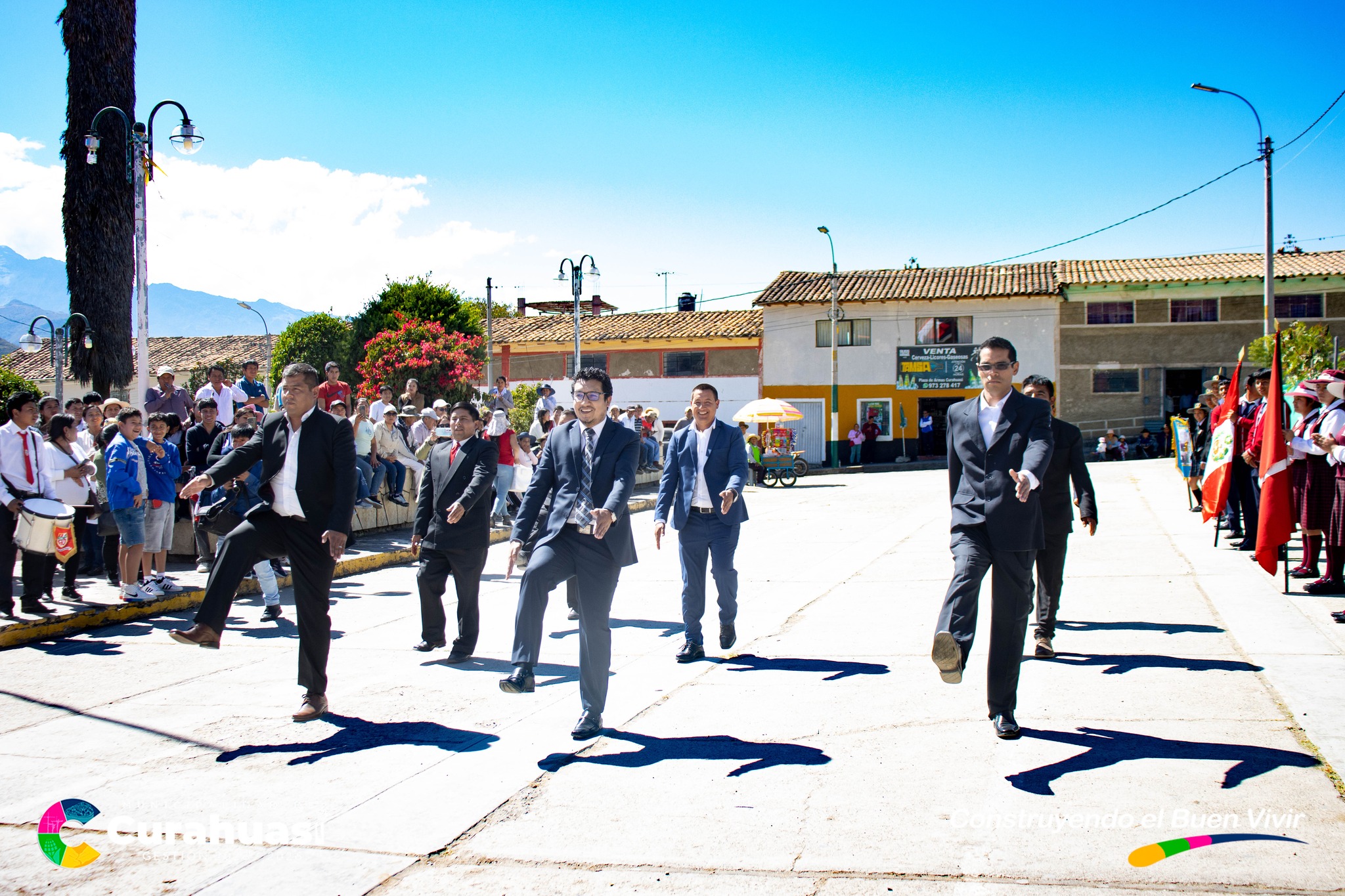 I.E Antonio Ocampo Recorยดdo su 60 Aniversario con Imponente Desfile Cรญvico