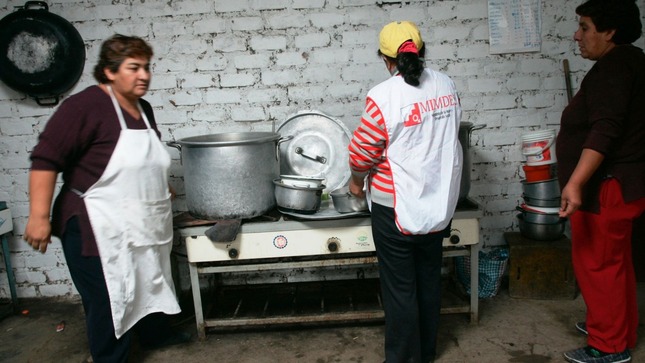 Huancavelica.- Durante el primer trimestre de este año, 73 de las 100 municipalidades provinciales y distritales del departamento de Huancavelica no ejecutaron (gastado) el presupuesto asignado para adquirir insumos del Programa del Vaso de Leche (PVL), lo cual podría ocasionar el riesgo de desabastecimiento de alimentos destinados a beneficiarios que se encuentran en una situación vulnerable, informó la Contraloría General, a través de la Gerencia Regional de Control de Huancavelica.