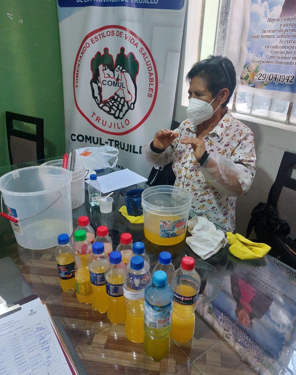 Madres De Familia Aprenden A Elaborar Jabón Líquido En Taller Gratuito Impulsado Por El Gore