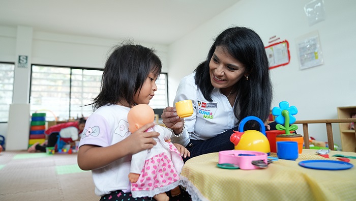 Midis Cuna Más contribuye en el desarrollo de habilidades y aprendizaje de los niños usuarios a través del juego